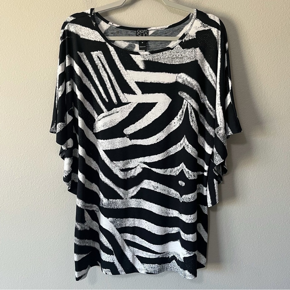 Clara Sunwoo Black White Geometric Print Blouse Batwing Sleeves Size Medium